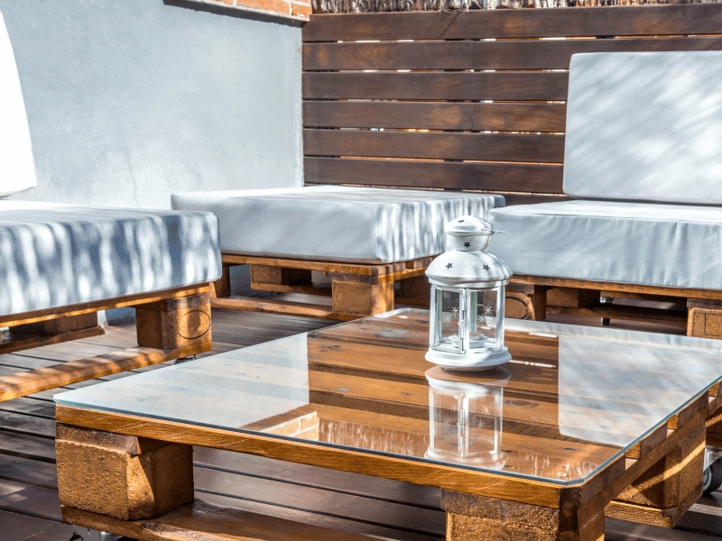 Móvel de pallet com rodízios